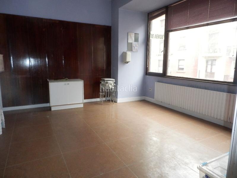 Foto ed9491c2-f583-4d9e-8040-856a6379dbe9. Miete büro mit heizung in Zabalburu Bilbao