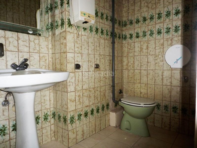 Foto 29b9ac02-4d7f-40e0-9f42-6e55e4a7cf94. Rent office space with heating in Zabalburu Bilbao