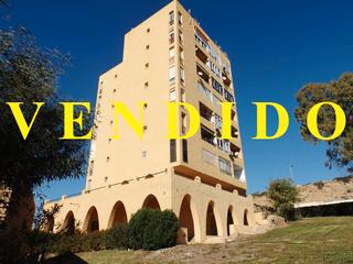 Apartament a Calle babor 8. Vendido-apartamento en residencial las torres