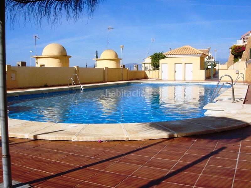 Foto f6f0ac99-52c6-40c7-a1d4-3078cf66a8b4. Piccolo appartamento in calle cabotaje 58 in Almerimar Ejido (El)