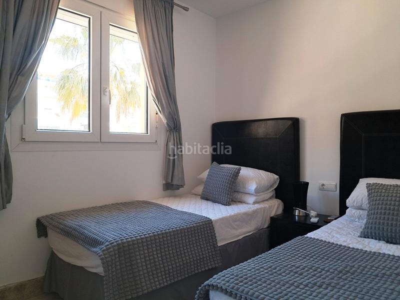 Foto 52ce7829-116f-40ba-9d09-3ba71d7df8b5. Casa adossada amb aparcament piscina a Almerimar Ejido (El)