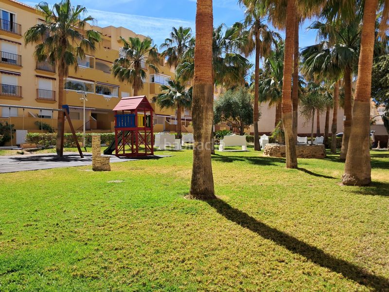 Foto 1866e189-0a78-46e0-ab5b-c8fe1507b08e. Apartament amb piscina a Almerimar Ejido (El)