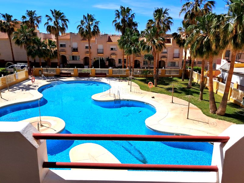 Foto ef6ceb2e-c060-4e4b-b58a-6fbdd7cc3df1. Apartament amb piscina a Almerimar Ejido (El)
