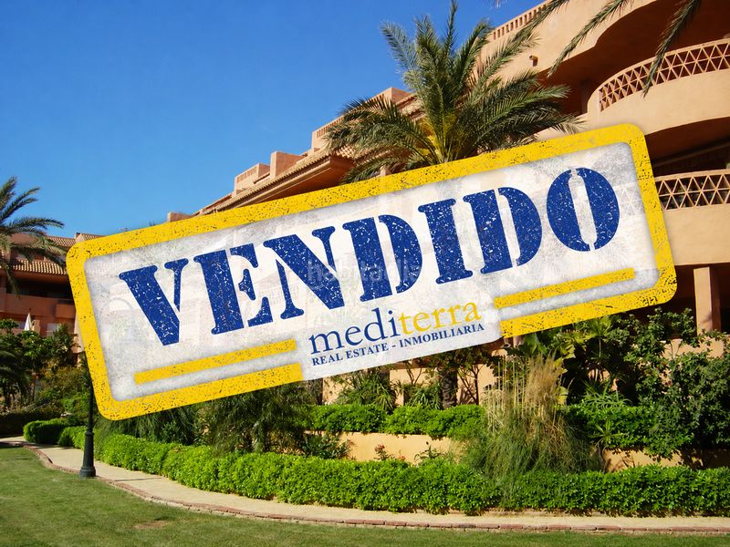 Foto 2b18d3e6-2cab-4167-b3a4-eb9b43840f3f. Apartament a calle mirafondo 2 a Almerimar Ejido (El)