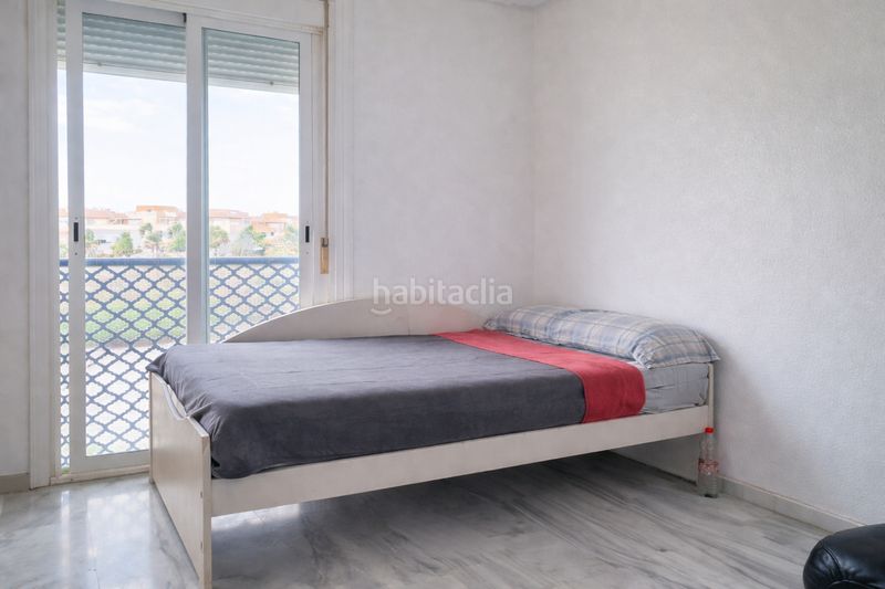 Foto a1fb5248-1b56-427d-8424-893d537527aa. Apartament amb piscina a Almerimar Ejido (El)