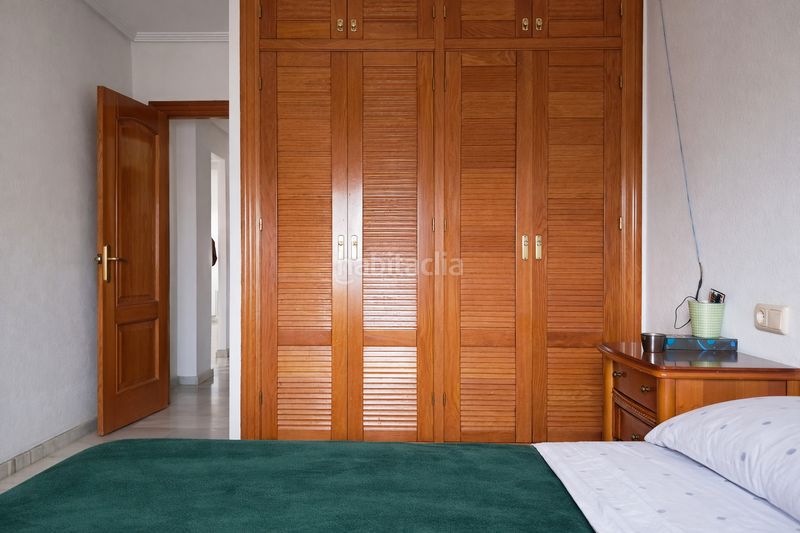 Foto c91ef575-04db-4bd7-8b81-34aa9cd78b50. Apartament amb piscina a Almerimar Ejido (El)