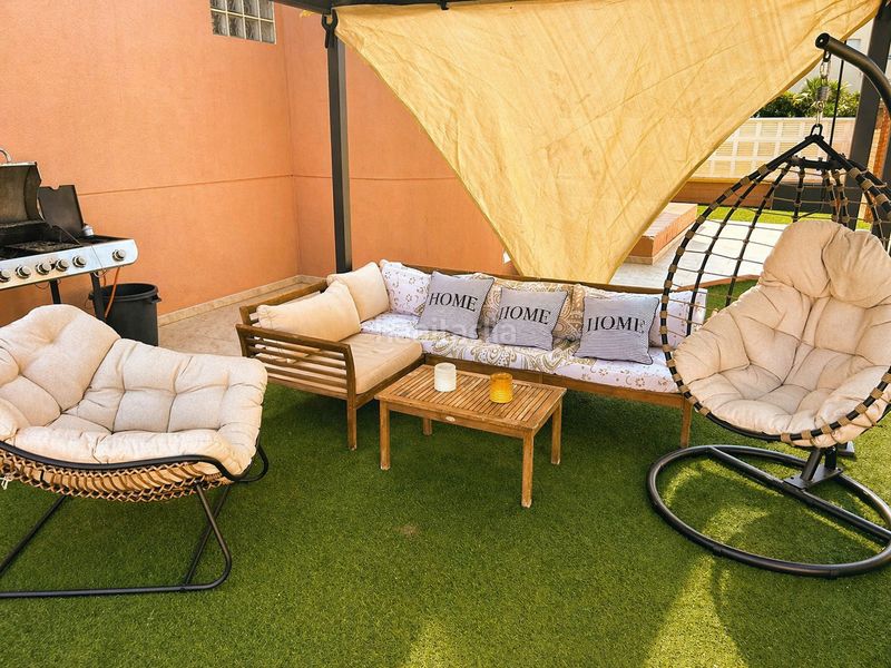 Foto a09ef23f-738e-4216-85ca-345c938ceb03. Xalet amb piscina a Almerimar Ejido (El)