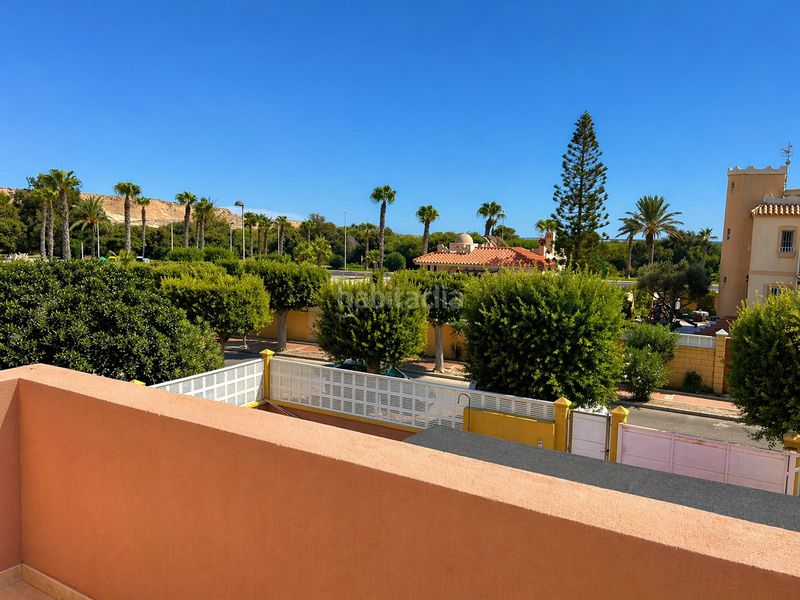 Foto a462c96c-a3a1-45ba-bb57-b889f6c26b95. Xalet amb piscina a Almerimar Ejido (El)