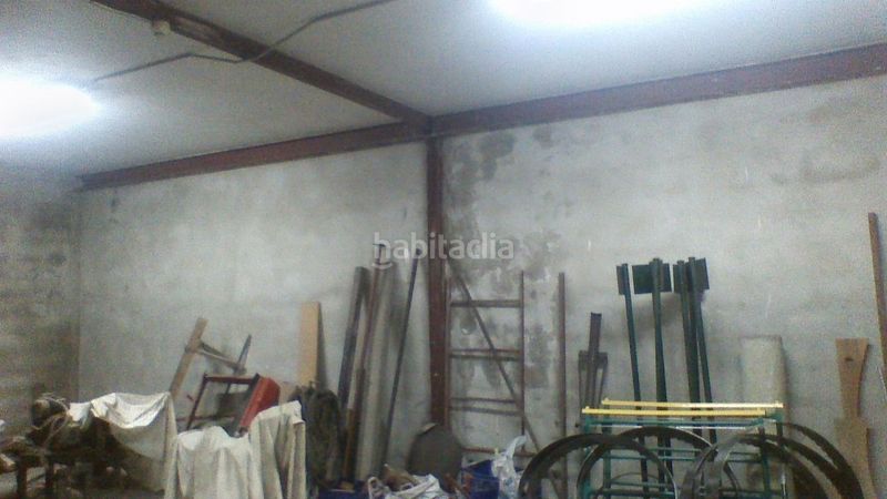 Foto b414b17c-89be-4e7a-a160-5dd24055daf0. Bâtiment à usage industriel dans Orcoyen