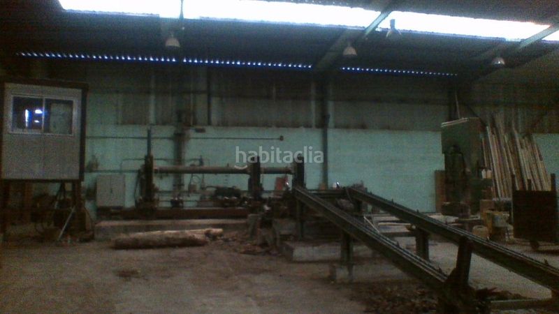 Foto bd6edf0b-1b04-464f-82ce-a02882efec36. Bâtiment à usage industriel dans Orcoyen