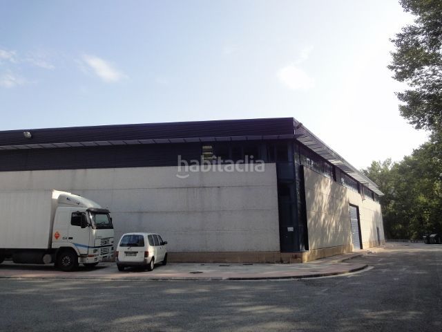 Foto 96c9f1f4-fc3e-4305-bcc2-41f88ad57024. Nau industrial a calle b 5b a Ezcabarte