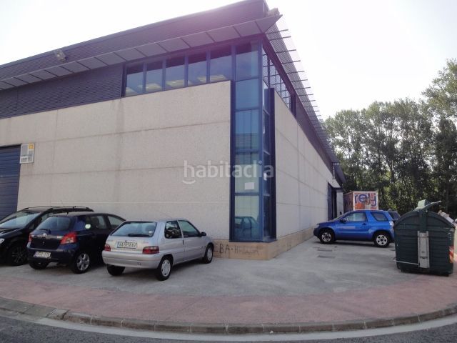 Foto 99e4f632-25c7-4acf-b777-a2f0e4486baf. Nau industrial a calle b 5b a Ezcabarte