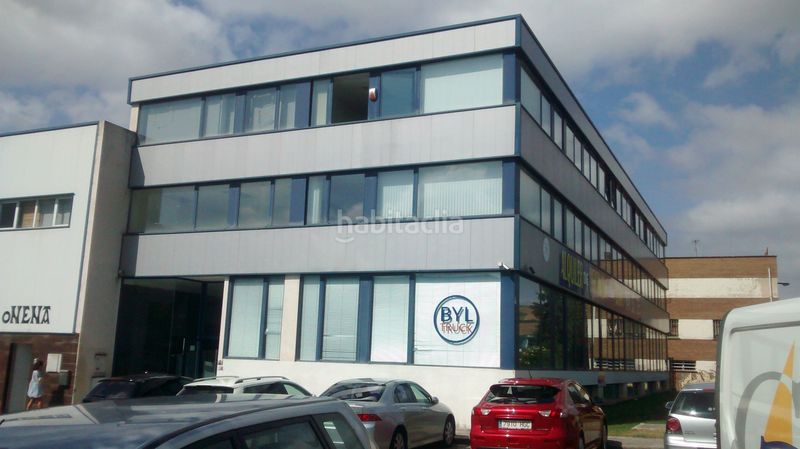 Foto bdddf87c-72d3-41db-8b76-17ec5f0711b1. Miete büro in calle l 27 in Ezcabarte