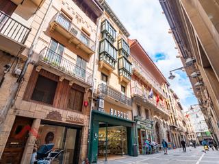 Pis  Calle de la zapatería. Piso en venta en obra, calle zapatería – casco antiguo de pamplo