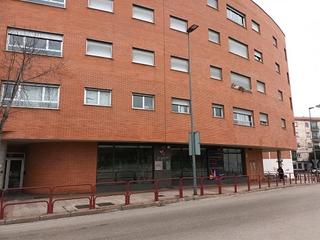 Local Comercial en Calle Piqueras 91