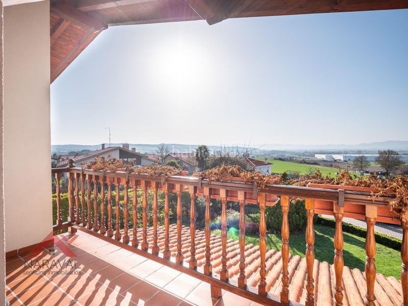 Foto 23465a28-94ea-4556-8f8c-399c1a7de8b9. Xalet amb xemeneia calefacció aparcament a Zigoitia