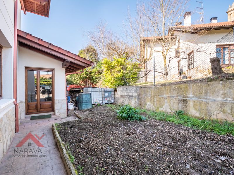 Foto 23dea0c6-fe3a-41a0-a2d5-f27a746e7704. Xalet amb xemeneia calefacció aparcament a Zigoitia