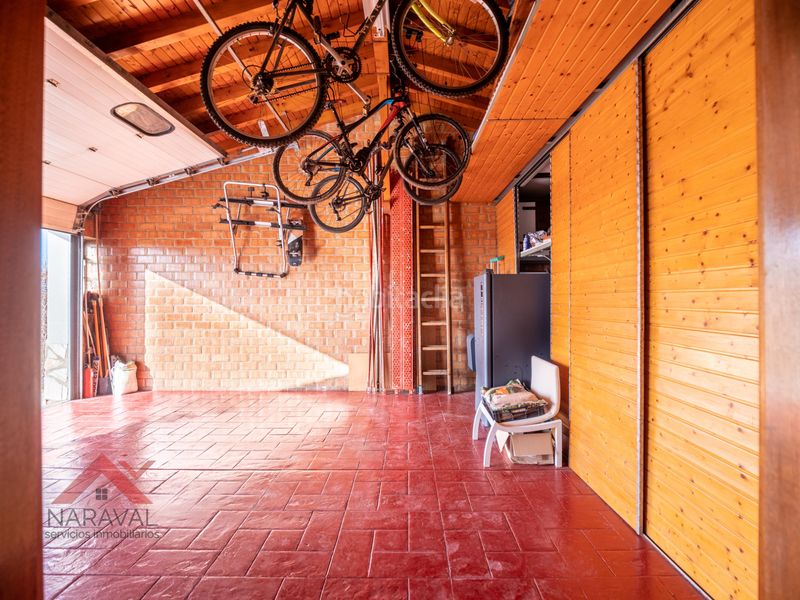 Foto 25accb8e-c8db-4bd0-a8b1-0003a308c98d. Xalet amb xemeneia calefacció aparcament a Zigoitia