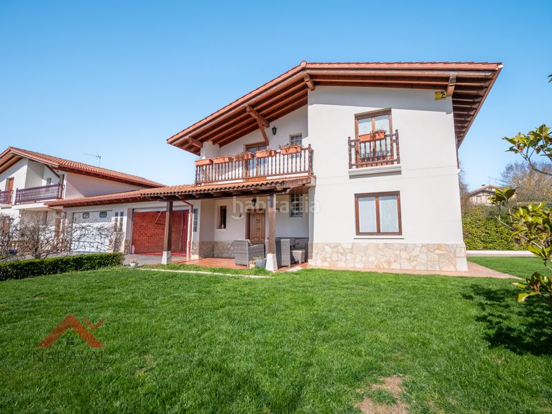 Foto 33304d45-40c2-4f5e-ab2b-2a6fb833b073. Xalet amb xemeneia calefacció aparcament a Zigoitia