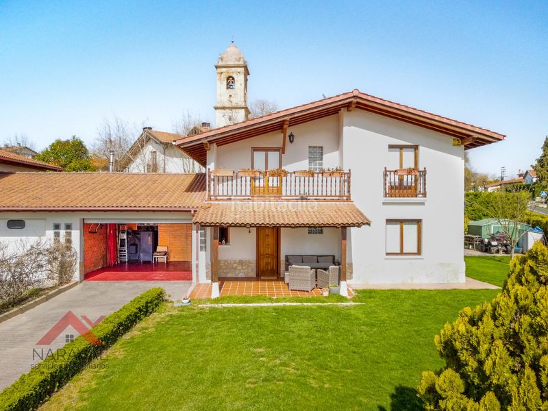 Foto 44854e41-caca-43fe-985d-f36fcead0314. Xalet amb xemeneia calefacció aparcament a Zigoitia