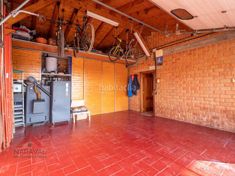 Foto 55528971-8c21-4efb-82b1-688406dca621. Xalet amb xemeneia calefacció aparcament a Zigoitia