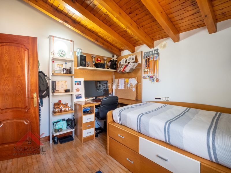 Foto ae6e28fa-e622-460c-838b-cdc4bbfed18c. Xalet amb xemeneia calefacció aparcament a Zigoitia