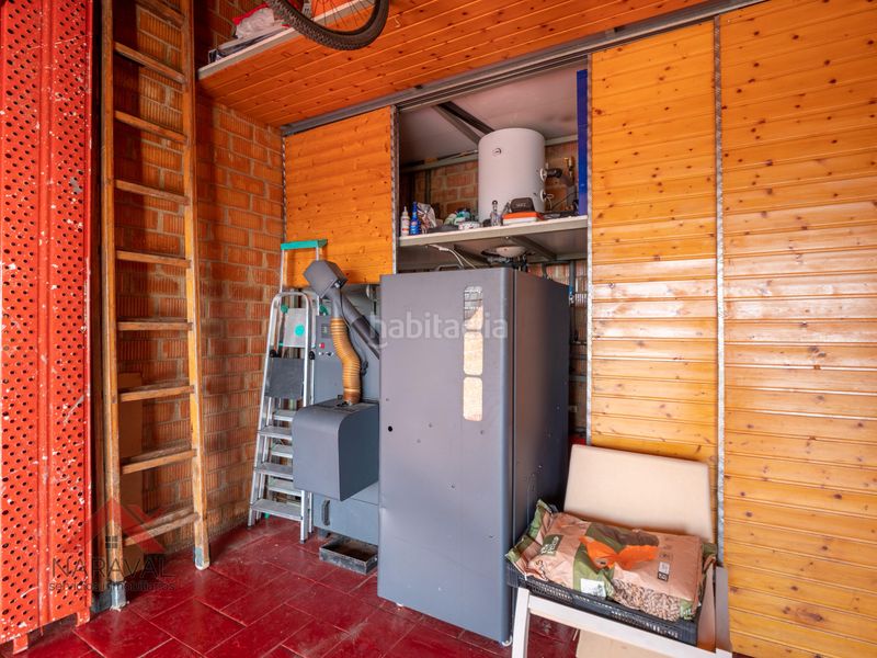 Foto da305bd9-2066-495b-a6b0-4e60a47afba8. Xalet amb xemeneia calefacció aparcament a Zigoitia