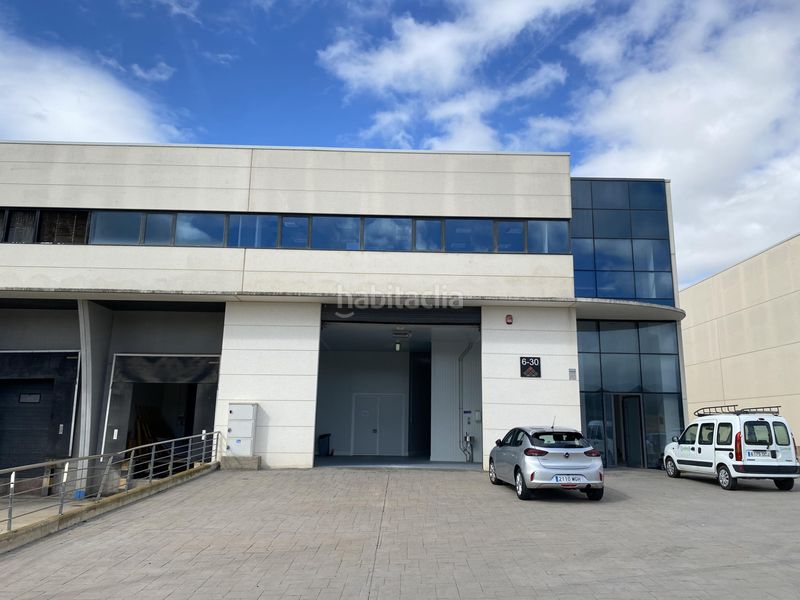 Foto 1150752e-47da-4bd6-bf4d-3de4903ca3e7. Fabrikhalle in calle c 631 in Parque del Queiles Tudela