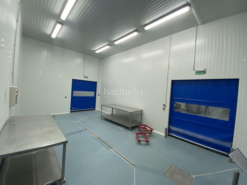 Foto 89bf8d49-9e04-4253-ac5a-8d9a04e5cfad. Fabrikhalle in calle c 631 in Parque del Queiles Tudela