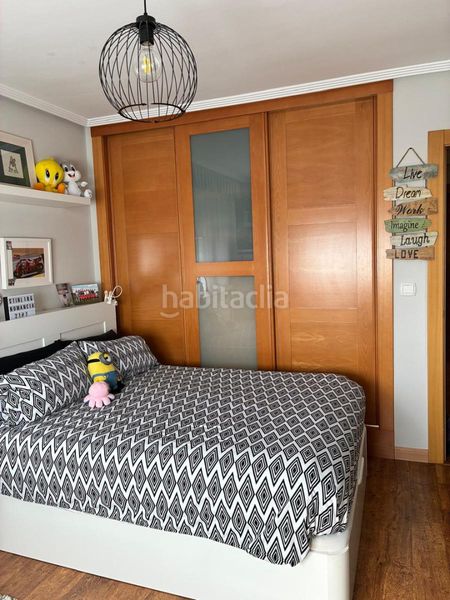 Foto c8555ae6-5638-4d73-a4f3-dfa720e4bc97. Casa aparellada amb calefacció aparcament piscina a Soria