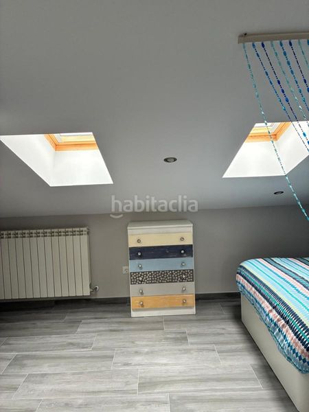 Foto d9b935e3-9d12-48a2-bf24-a4cb0ef70dfe. Casa aparellada amb calefacció aparcament piscina a Soria