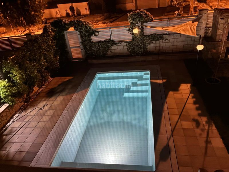 Foto de34b448-89e4-4733-89a7-b8ceb648df52. Casa aparellada amb calefacció aparcament piscina a Soria