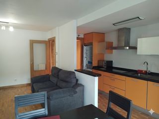Etagenwohnung  Calle merindad de tudela 10. ?? piso amueblado con garaje y trastero en noáin – valle de elor