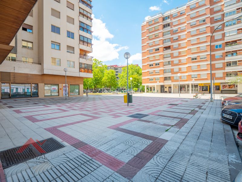 Foto 713f4479-9875-43d1-8692-f6e93128068b. Pis amb calefacció aparcament a Iturrama Pamplona / Iruña