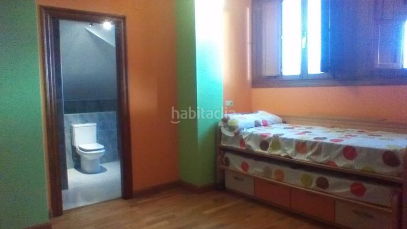 Foto 5db94970-ce37-427e-98e8-c5ff843e5b34. Haus mit parking in Olaz Valle de Egüés / Eguesibar