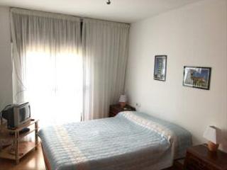 Pis en Paseo los fueros 73. Piso en venta. puente la reina