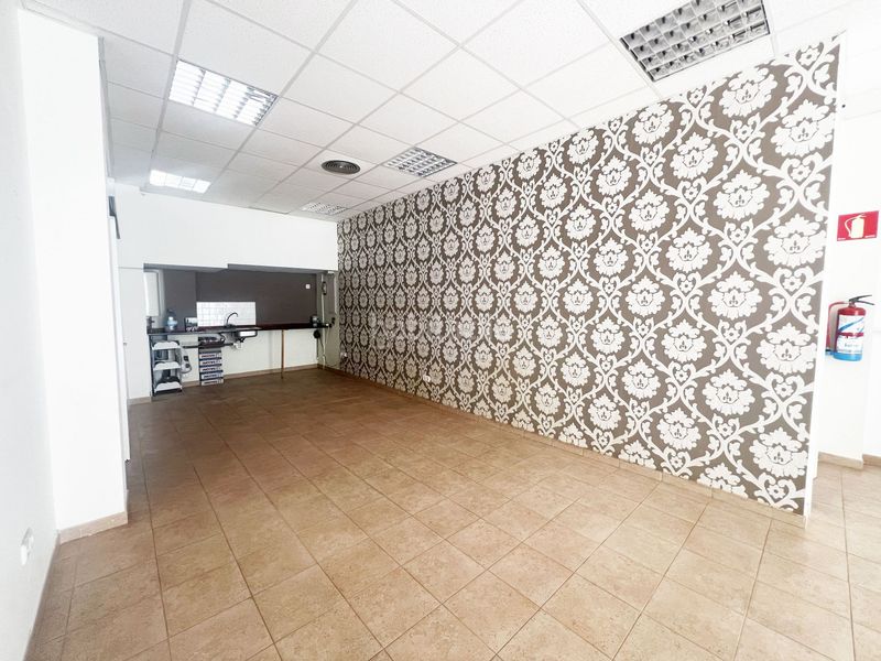 Foto 508cfb56-2472-446c-85c0-ed4348817932. Local comercial en Hondarribia