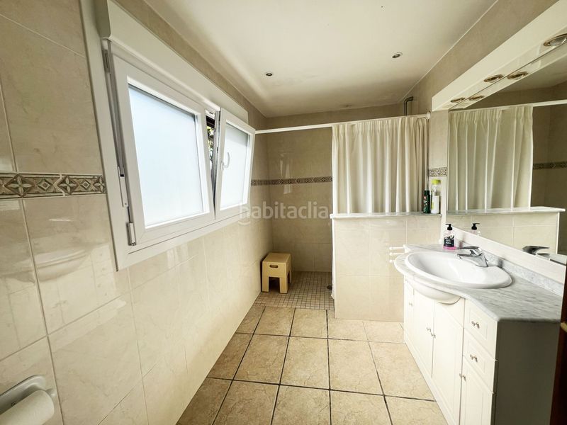 Foto 54cdf5d2-ca1f-44a6-9070-75de1933b421. Maison avec parking dans Hondarribia