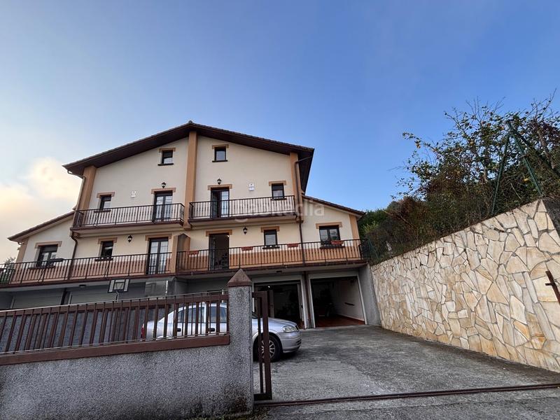 Foto 8a3350db-88a6-4db0-86a9-fc25f7397721. Casa con riscaldamento piscina in Lapice - Larreaundi - Olaberria - Meaka Irun