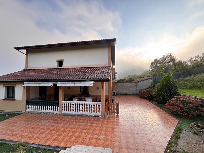 Foto fafe60e5-4628-436f-a26e-e8542fa982b0. Haus mit heizung pool in Lapice - Larreaundi - Olaberria - Meaka Irun