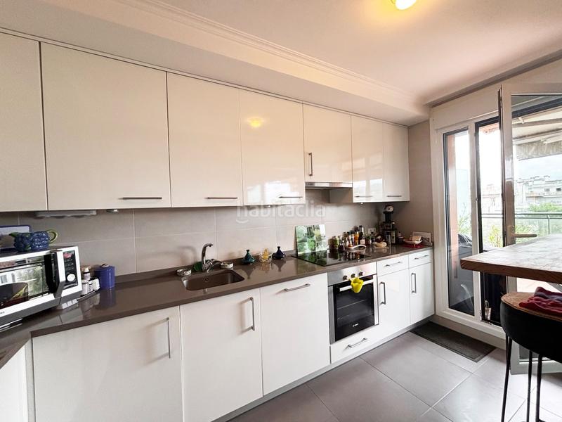 Foto 0bf3d314-bdb2-41b2-a94b-c1d89eba759e. Penthouse with heating pool in Azken Portu - Behobia Irun