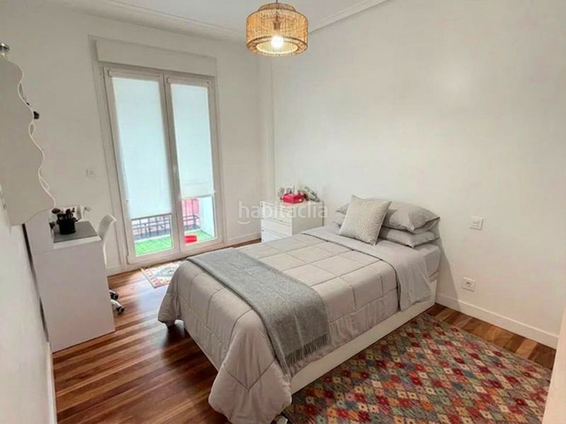 Foto 5f72ebab-17a7-4b2b-818f-8fbd58967671. Piso en Gros Donostia - San Sebastián
