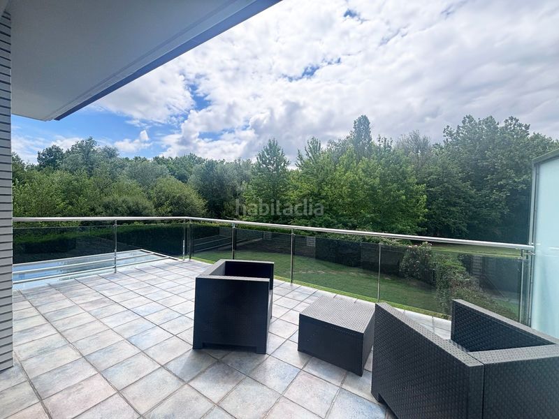 Foto fb42dfbe-292b-425f-8f2f-6bfd3d22b175. Casa amb calefacció piscina a Hondarribia