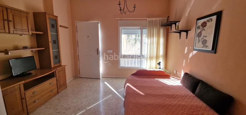 Foto 49b60fcf-1578-42bb-9936-bc0976af0b2e. Estudi amb piscina a Parque de la Paloma Benalmádena