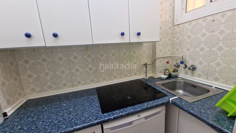 Foto d49f5079-bd29-418f-aaf9-b47c8da48bdd. Estudio apartamento tipo estudio en edificio céntrico, con recepción-conserje día y noche, en Benalmádena