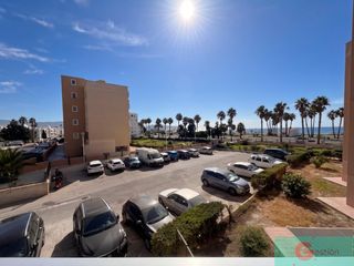Apartament a Playa de Granada