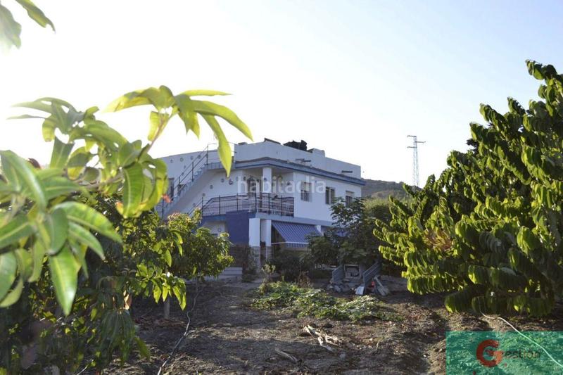Foto ae0bcd7f-ea78-49d4-be04-8f1c7422fb03. Masía finca de recreo en Centro Salobreña