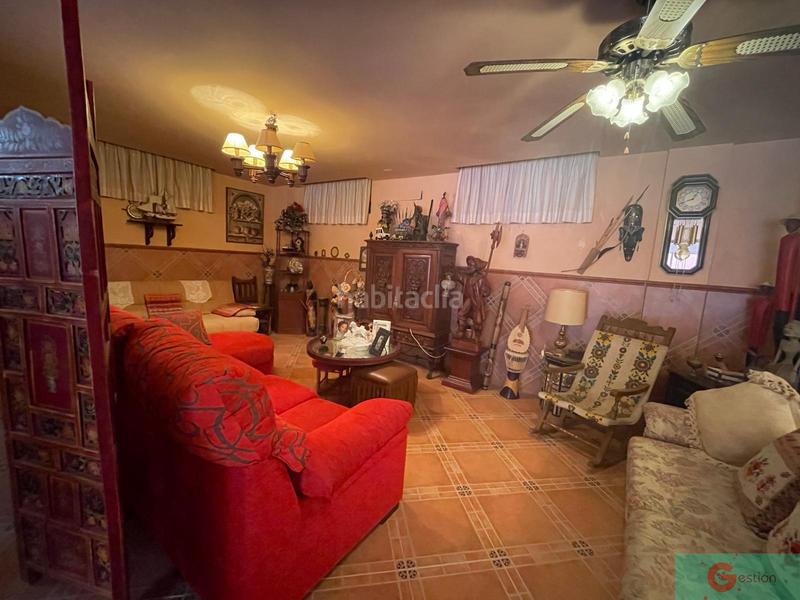 Foto b92470fb-d99f-4d44-aaaa-0943c7785751. Xalet amb aparcament piscina a Centro Salobreña