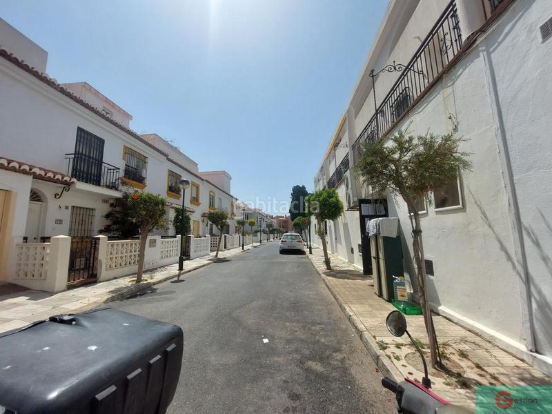 Foto 4518bd76-c335-444a-a318-f65cd7d093d5. Local comercial a Centro Salobreña