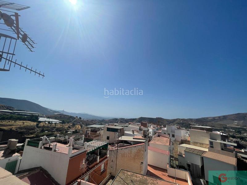 Foto 02bc0c4f-6843-4d55-a843-2a911f3dc8ab. Casa amb piscina a Molvízar
